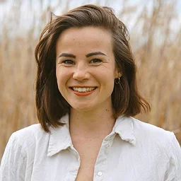 Portrait-Foto von Sarina Deitigsmann